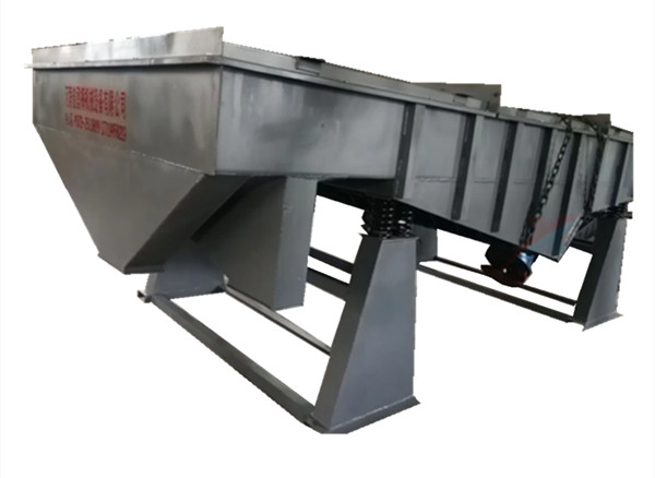 DZSF1230石英砂直線(xiàn)篩使用案例分享